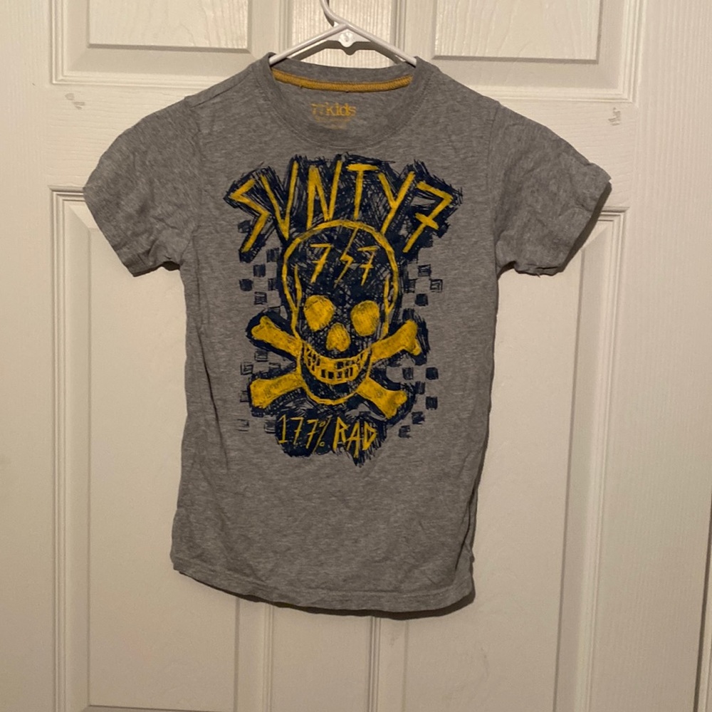 Boys American Eagle t-shirt size small